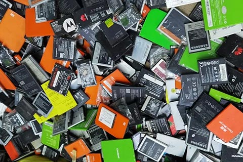 ㊣项城官会叉车蓄电池回收价格㊣高价回收艾默森电池㊣钛酸锂电池回收价格